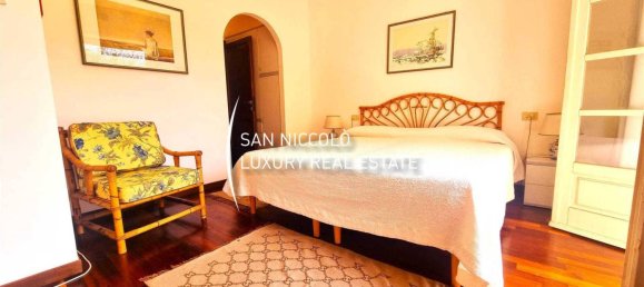 Villa de 5 dormitorios en Forte dei Marmi, Italy No. 193180 18