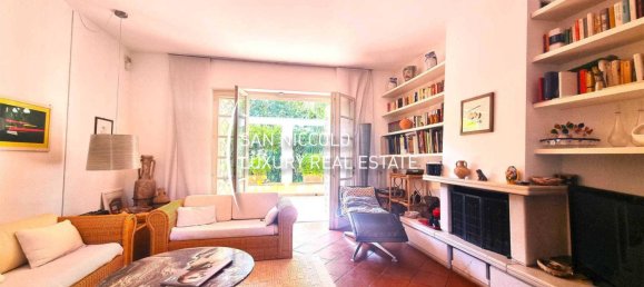 Villa de 5 dormitorios en Forte dei Marmi, Italy No. 193180 13