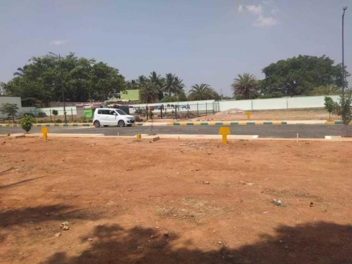  Land in Bangalore, India No. 30498