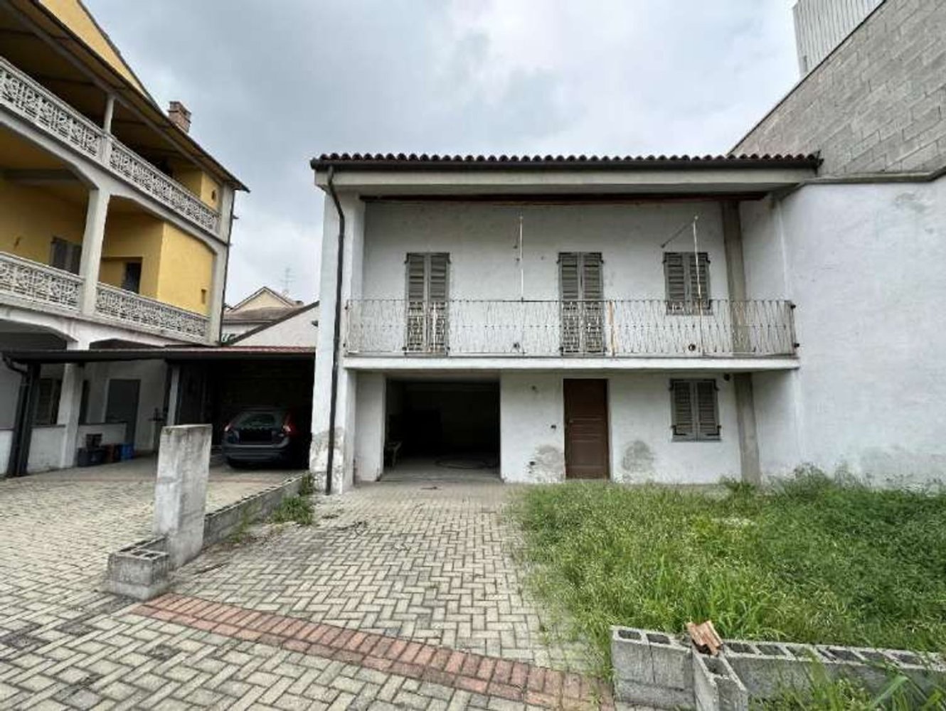 Duplex de 4 divisões em Trino, Italy N.º 148392