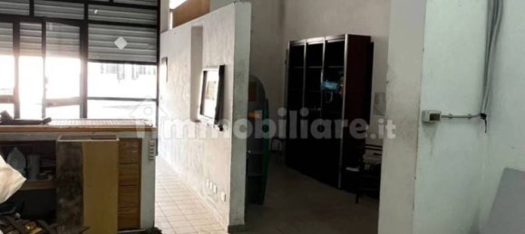 3-Zimmer Gewerbliche Immobilie in Catanzaro, Italy, Nr. 339940 3