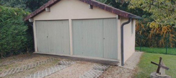 Casa de 4 dormitorios en Jura, France No. 358488 3