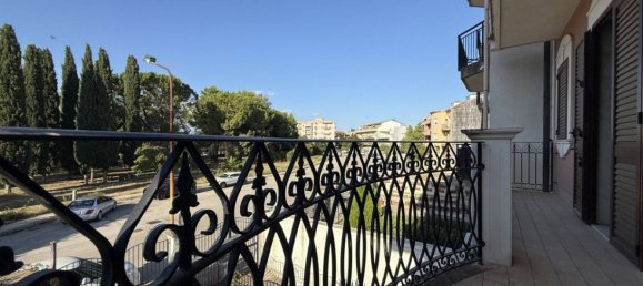 3 Schlafzimmer Wohnung in Floridia, Italy, Nr. 356332 5