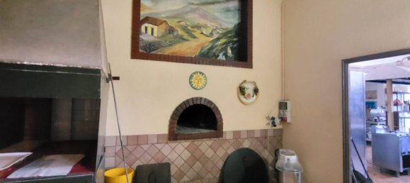 10 rooms Commercial property in Belpasso, Italy No. 47427 5