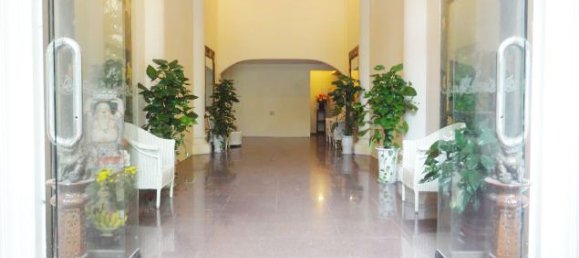 Apartamento de 1 dormitorio en Tay Ho, Vietnam No. 3891 2