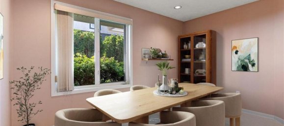 2 bedrooms House in British Columbia, Canada No. 1120 6