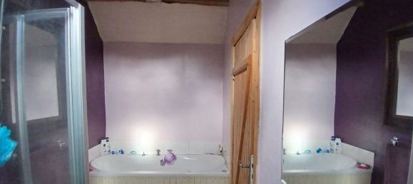 2 bedrooms House in Cotes-d'Armor, France No. 325692 17