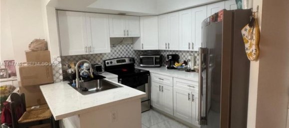2 غرف نوم عقار تجاري في Miami, الولايات المتحدة رقم 615381 13