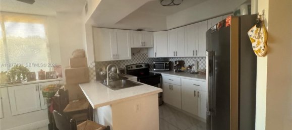 2 غرف نوم عقار تجاري في Miami, الولايات المتحدة رقم 615381 14