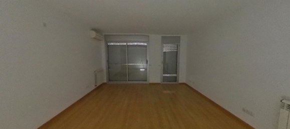 3 Schlafzimmer Wohnung in Girona, Spain, Nr. 153715 6