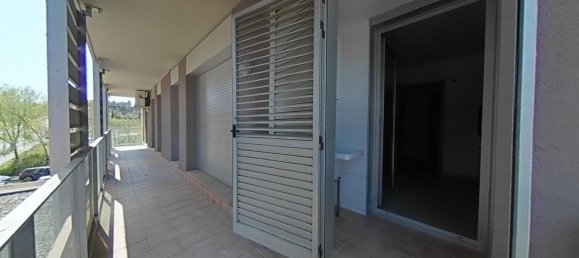 3 Schlafzimmer Wohnung in Girona, Spain, Nr. 153715 3