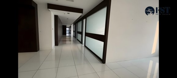 Коммерческая недвижимость 1287.8м² в Motor City, ОАЭ № 43257 14