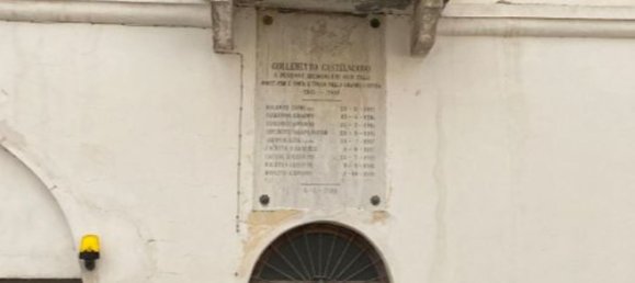 5 rooms Apartment in Colleretto Castelnuovo, Italy No. 48678 6