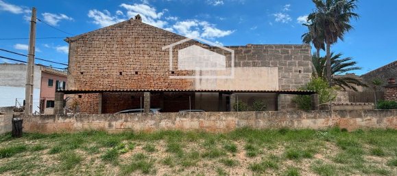 229m² Land in Ses Salines, Spain No. 148327 4