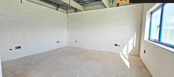 606m² Warehouse in Naron, Spain No. 124572 15