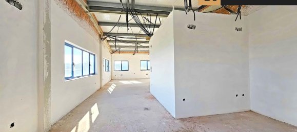 606m² Warehouse in Naron, Spain No. 124572 23