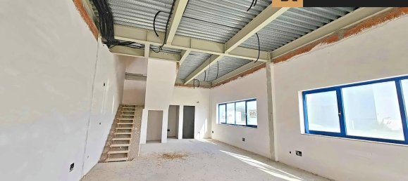 606m² Warehouse in Naron, Spain No. 124572 9