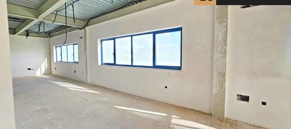 606m² Warehouse in Naron, Spain No. 124572 14