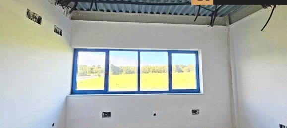 606m² Warehouse in Naron, Spain No. 124572 17