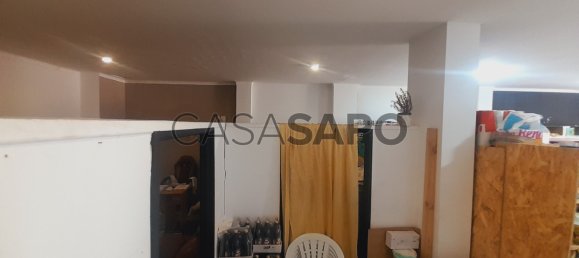 101m² Commercial property in Caldas da Rainha, Portugal No. 195968 21