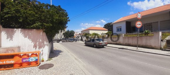 101m² Commercial property in Caldas da Rainha, Portugal No. 195968 29