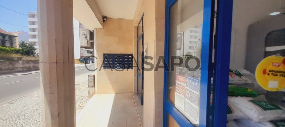101m² Commercial property in Caldas da Rainha, Portugal No. 195968 28