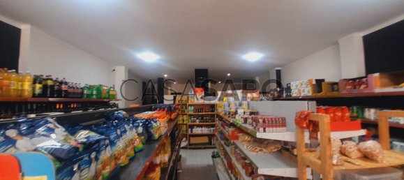 101m² Commercial property in Caldas da Rainha, Portugal No. 195968 8