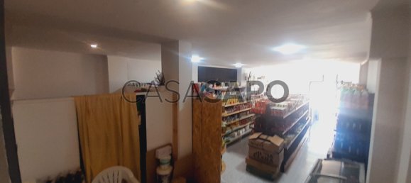 101m² Commercial property in Caldas da Rainha, Portugal No. 195968 19