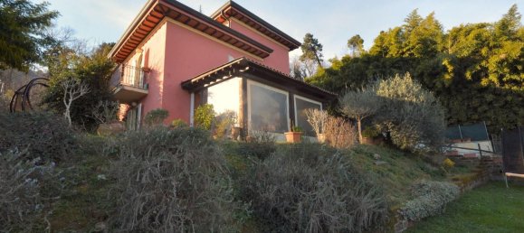 6 rooms Villa in Lucca, Italy No. 114097 2