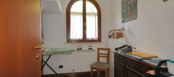 6 rooms Villa in Lucca, Italy No. 114097 19