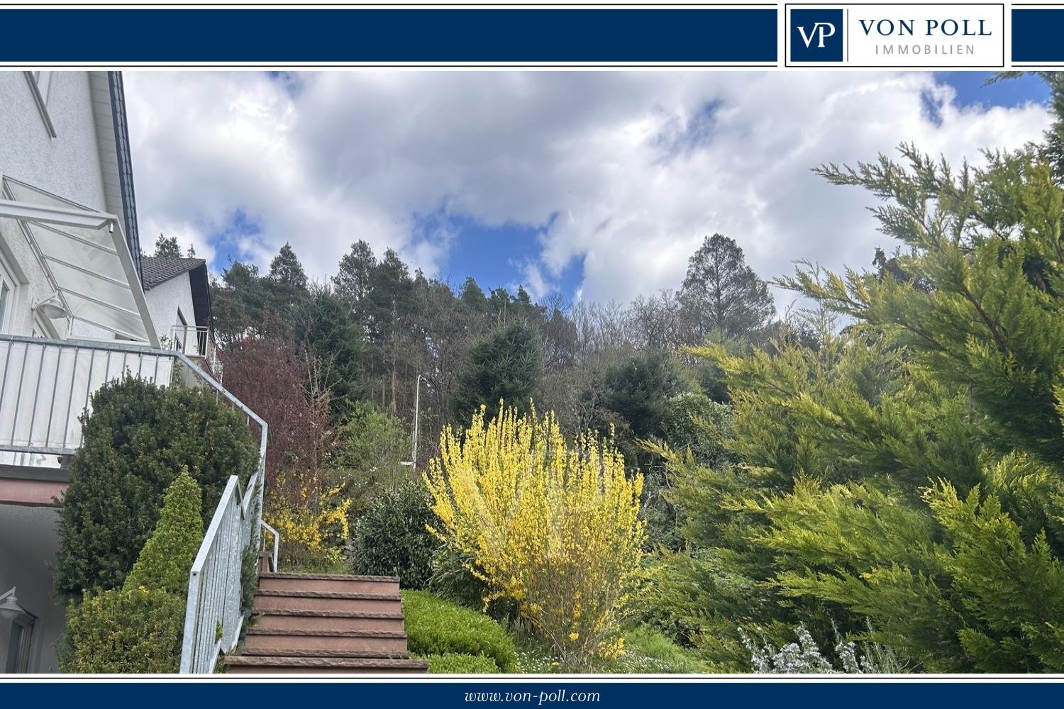 2 bedrooms Penthouse in Bergstrase, Germany No. 183520