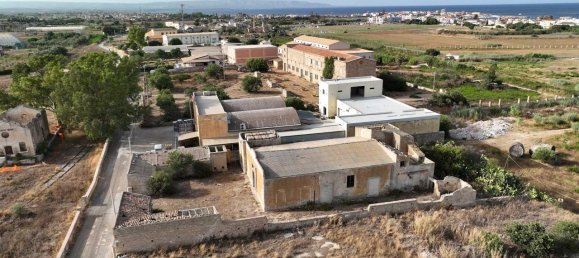 Estudio en Pachino, Italy No. 237801 9