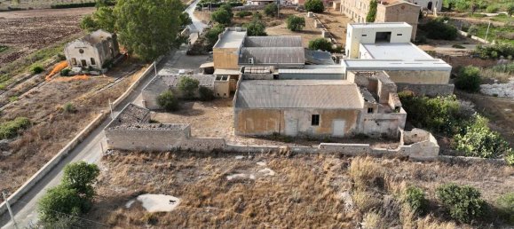 Estudio en Pachino, Italy No. 237801 10