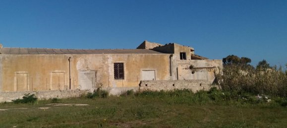 Estudio en Pachino, Italy No. 237801 11