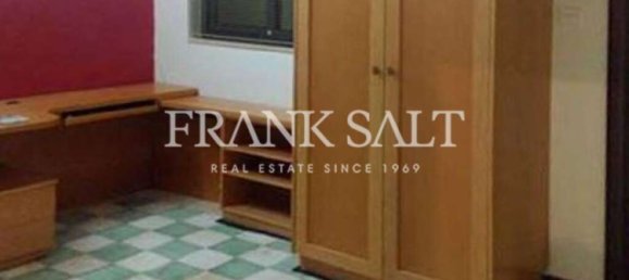 100m² Office in Qormi, Malta No. 12046 6