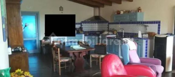 2 bedrooms Apartment in Frosolone, Italy No. 348385 8