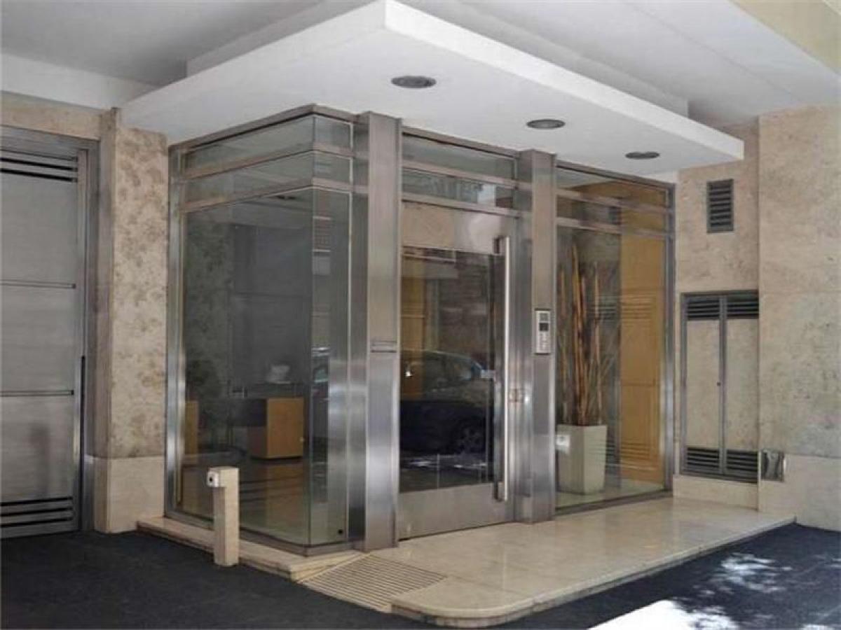 Apartamento de 2 dormitorios en Buenos Aires, Argentina No. 99020