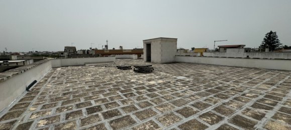 Armazém em San Donaci, Italy 360 m² N.º 125745 20