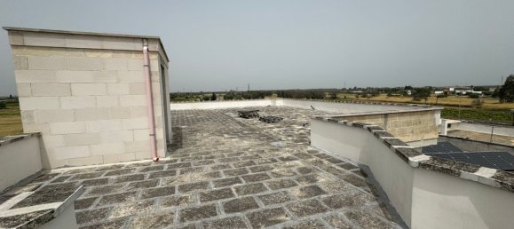 Armazém em San Donaci, Italy 360 m² N.º 125745 15