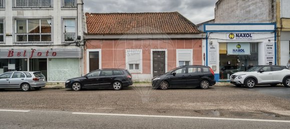 4 bedrooms House in Almeirim, Portugal No. 182252 33