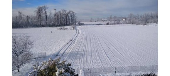 2 bedrooms Apartment in Carnago, Italy No. 252908 4