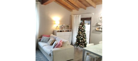 2 bedrooms Apartment in Carnago, Italy No. 252908 5