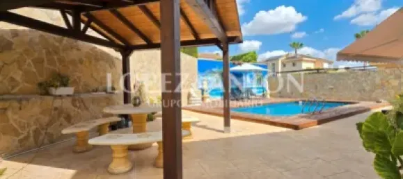 4 غرف نوم منزل في L'Eliana, Spain رقم 174191 26