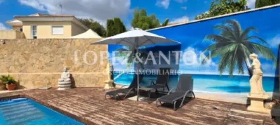 4 غرف نوم منزل في L'Eliana, Spain رقم 174191 27