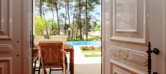 5 bedrooms Villa in Sesimbra, Portugal No. 16132 5
