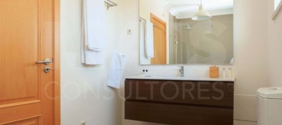 5 bedrooms Villa in Sesimbra, Portugal No. 16132 28