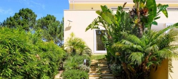 5 bedrooms Villa in Sesimbra, Portugal No. 16132 37