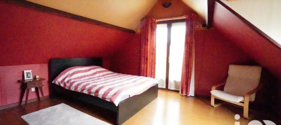 4 chambres Maison de ville à Gondecourt, France No. 66051 14