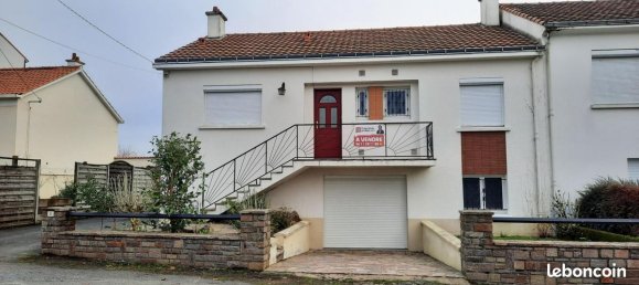 4 bedrooms House in Gorges, France No. 99376 6