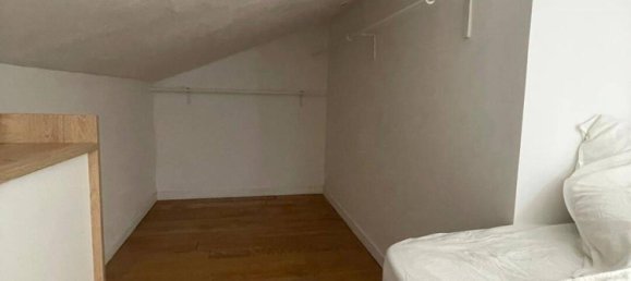 Studio in Saint-Etienne, France, Nr. 360964 9